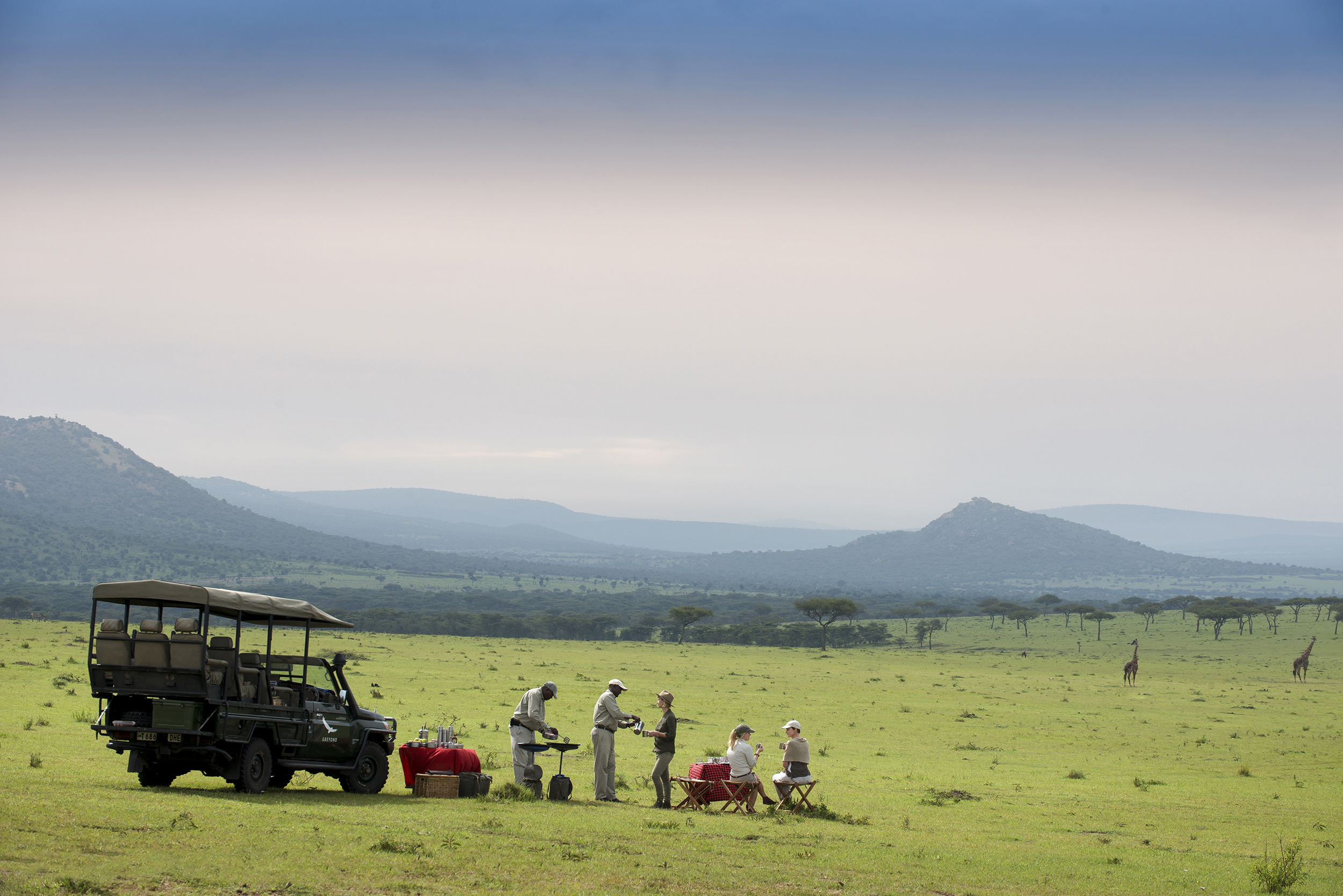 Tanzania Serengeti Kleins Camp family safari bush breakfast