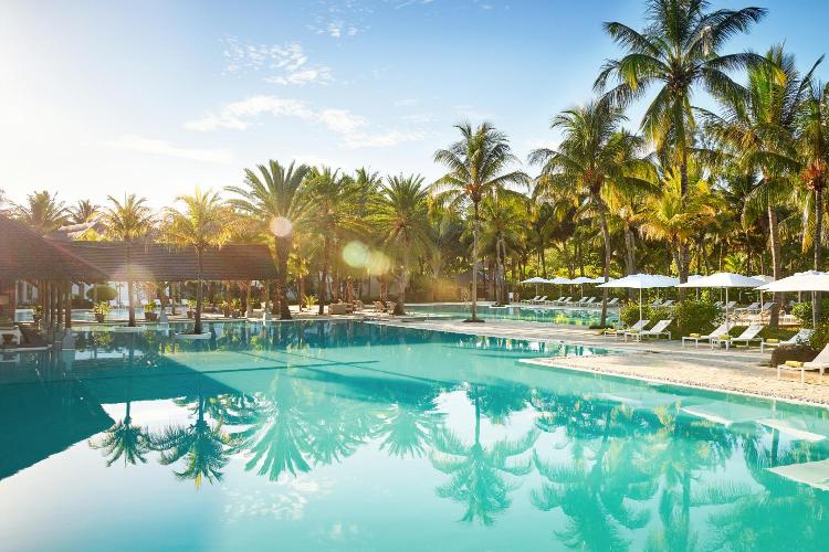 Le Ravenala Attitude Luxury Family Holidays Mauritius Coral Tree Travel